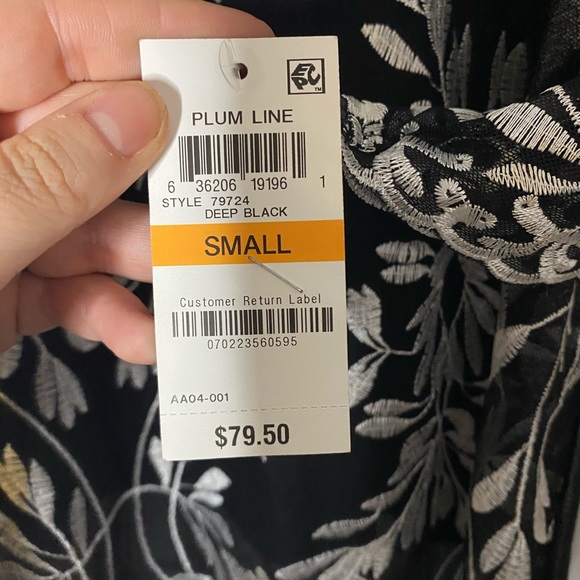 NWT Alfani small embroidered boho bell sleeves top - Picture 7 of 10